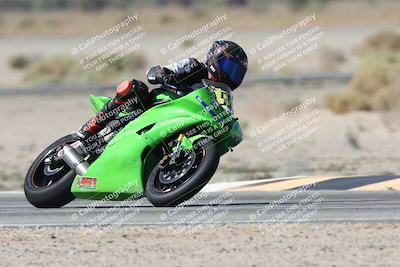 media/Oct-05-2025-CVMA (Sun) [[beeef4f201]]/Race 5-Amateur Supersport Open (Holeshot)/